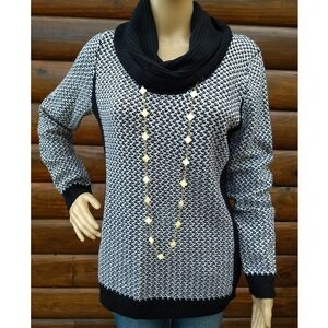 Calvin Klein Sweater